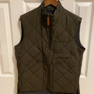 J.Crew quilted vest (M)